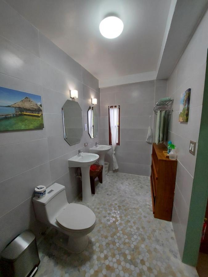 Casa Oceana Bed & Breakfast Bocas del Toro Extérieur photo